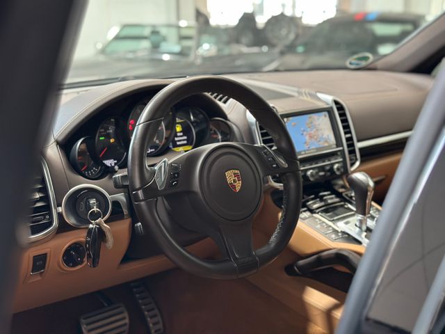 PORSCHE Cayenne 2013 BLACK Gebrauchtwagen - Galeriebild 10