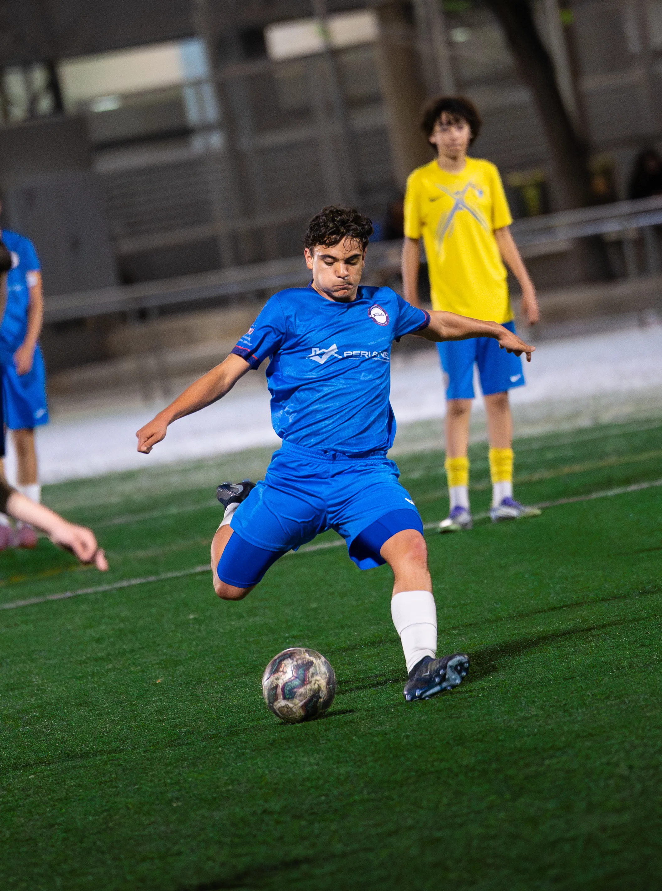 Movimiento en ataque del equipo Sub-14 A del Club Terlenka Barcelona 2026, foto de Nolan Pardo