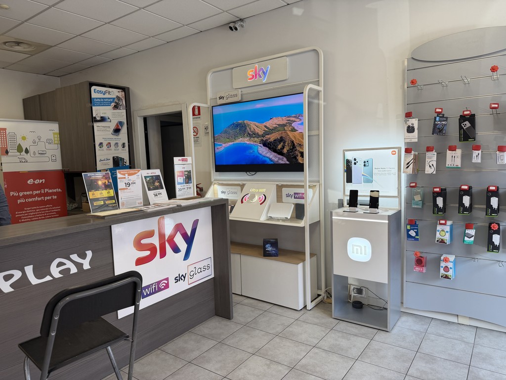 Angolo Sky di nexxtgen Cesano Maderno, negozio di assistenza telefonia