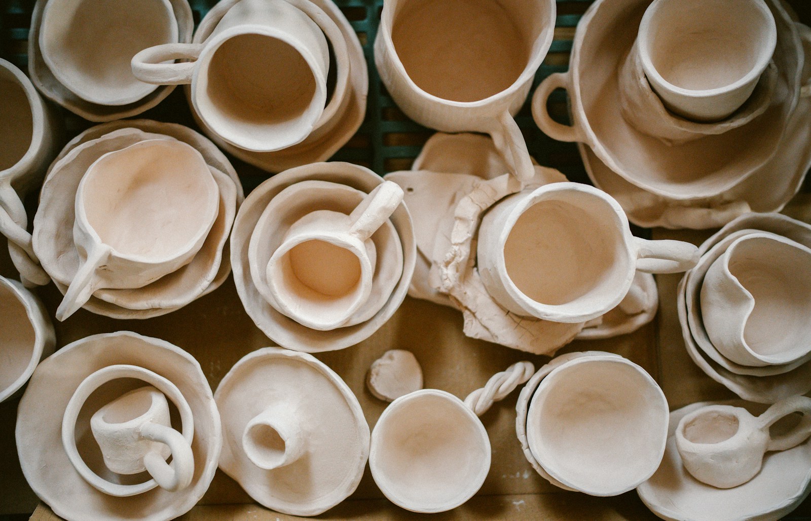 Tasse kurinuki finie et émaillée, parois régulières