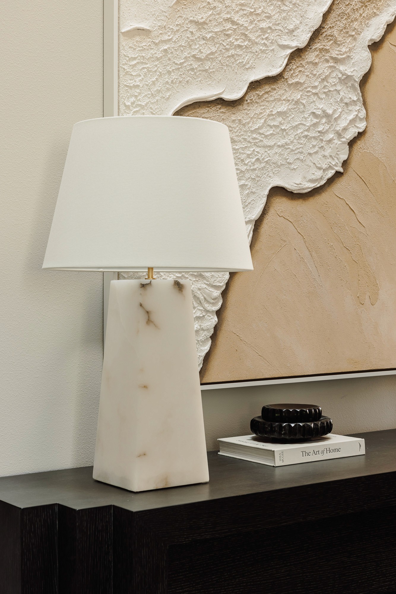 We’re so excited to share details from The Norkirk House: Entryway –– one of our favorite interior design + professional organizing projects in Kirkland, WA.