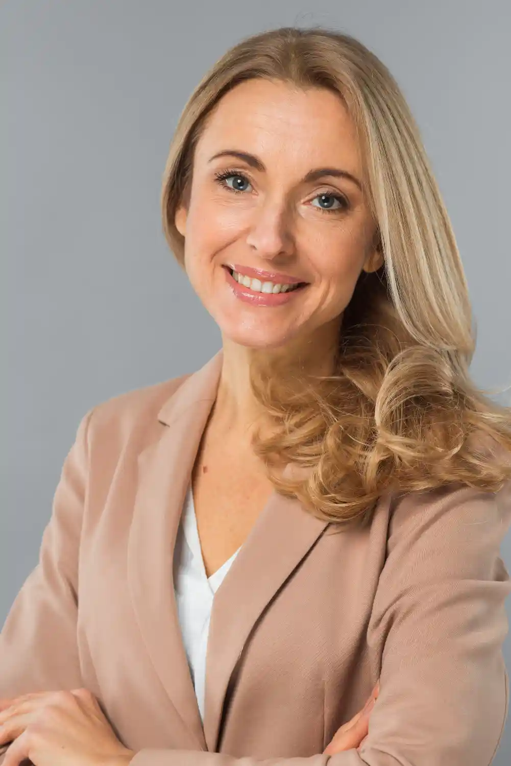 portrait blonde european business women