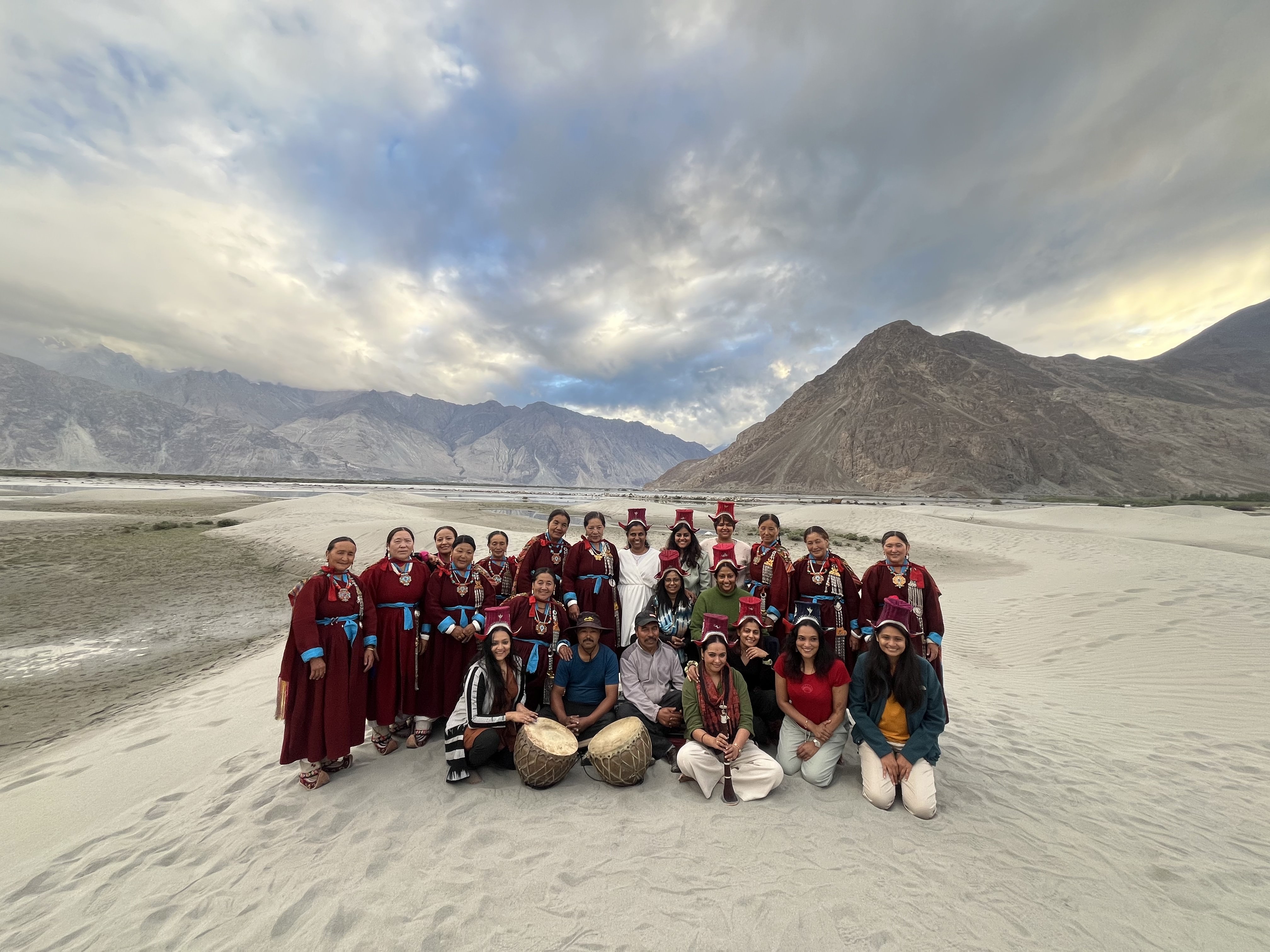 Womens explring the nature