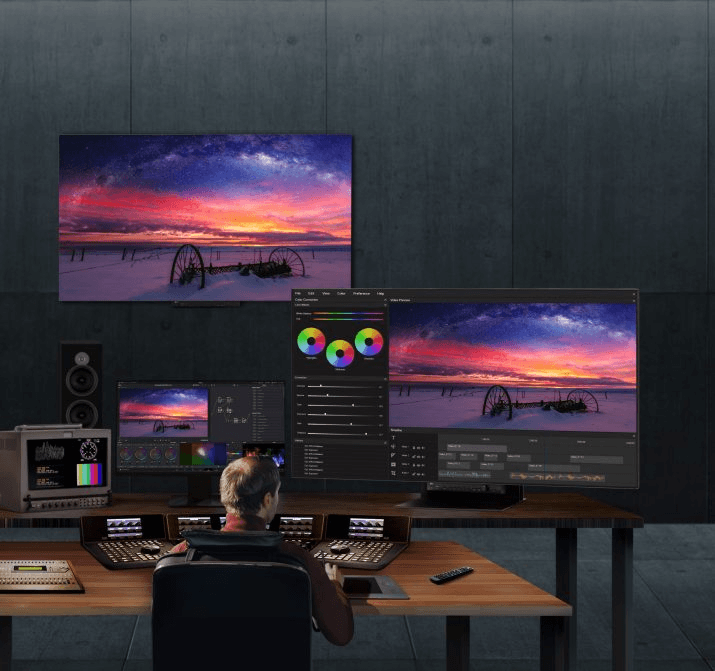 OLED Monitor for Video Editing