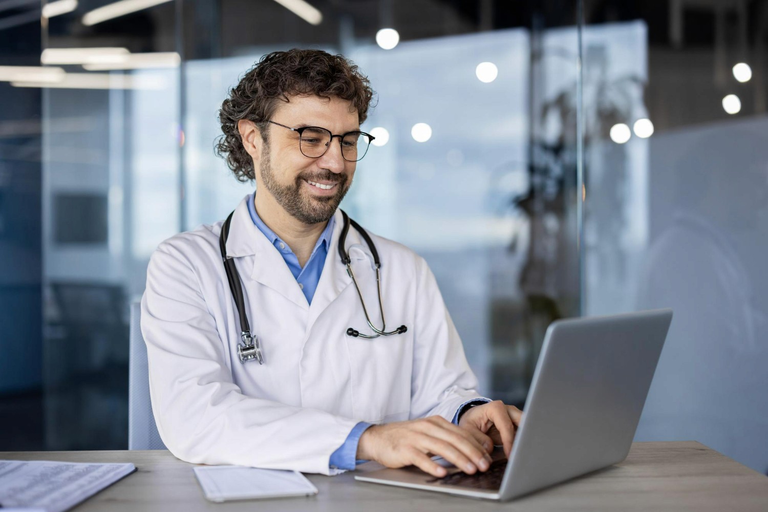 man wearing gray suit jacket