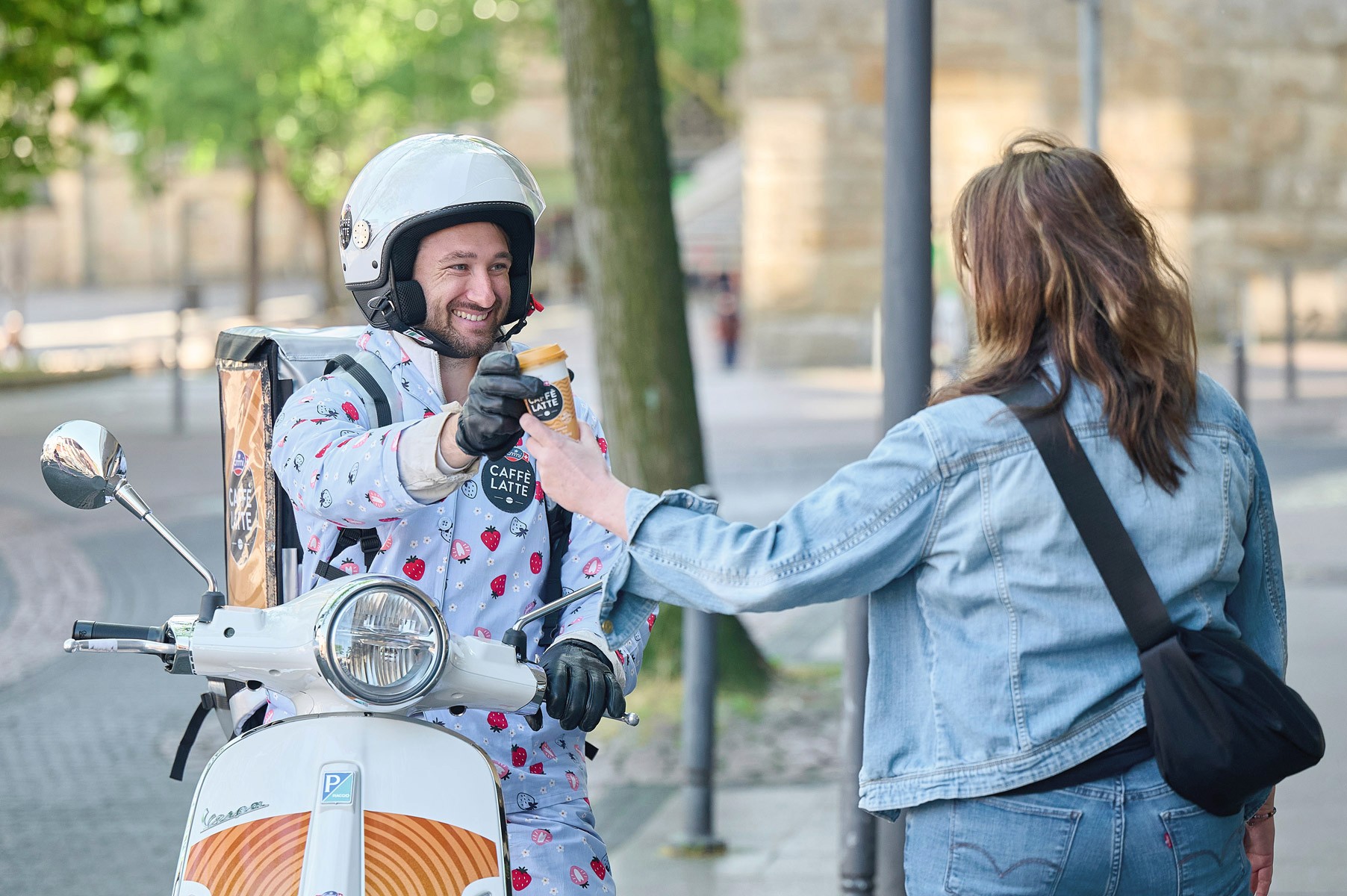 Sportlerin beim sägen