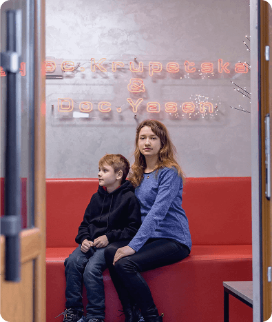 Огляд слуху у дитини під час консультації ЛОР-лікаря