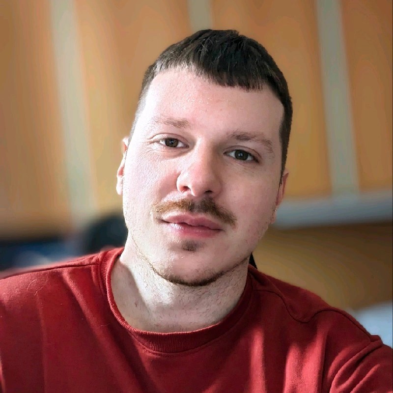 Daniele Proietto Visual Designer Freelance foto