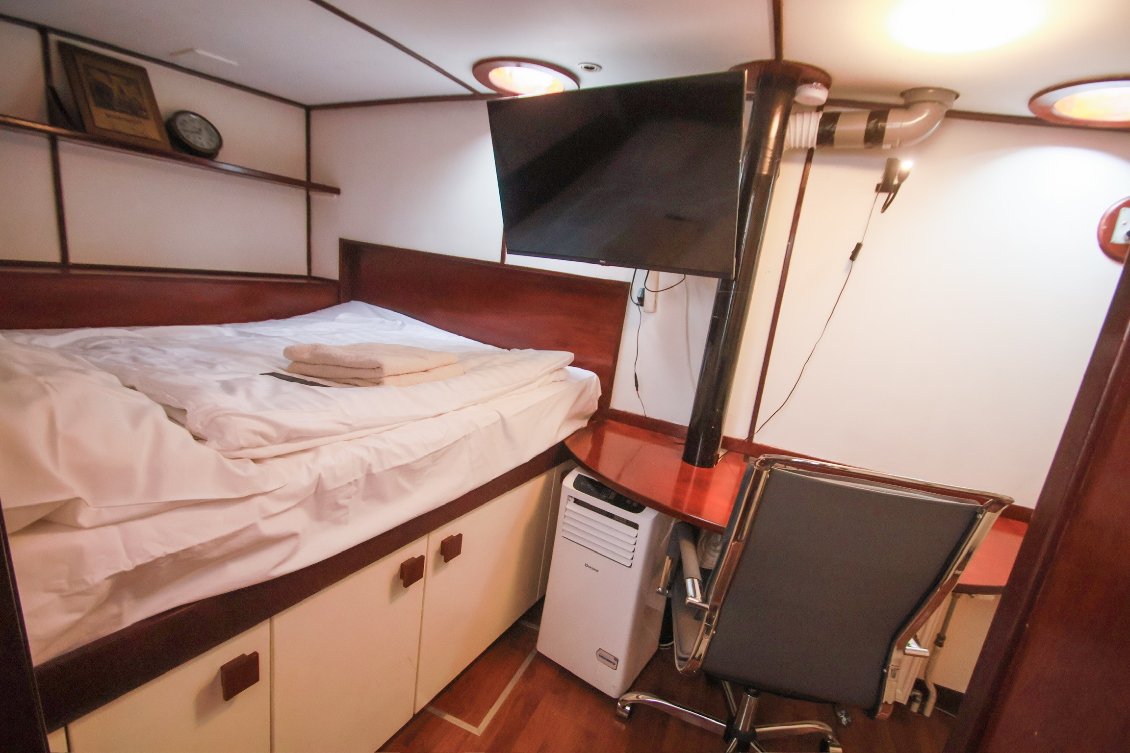 Vintage dresser with gold handles