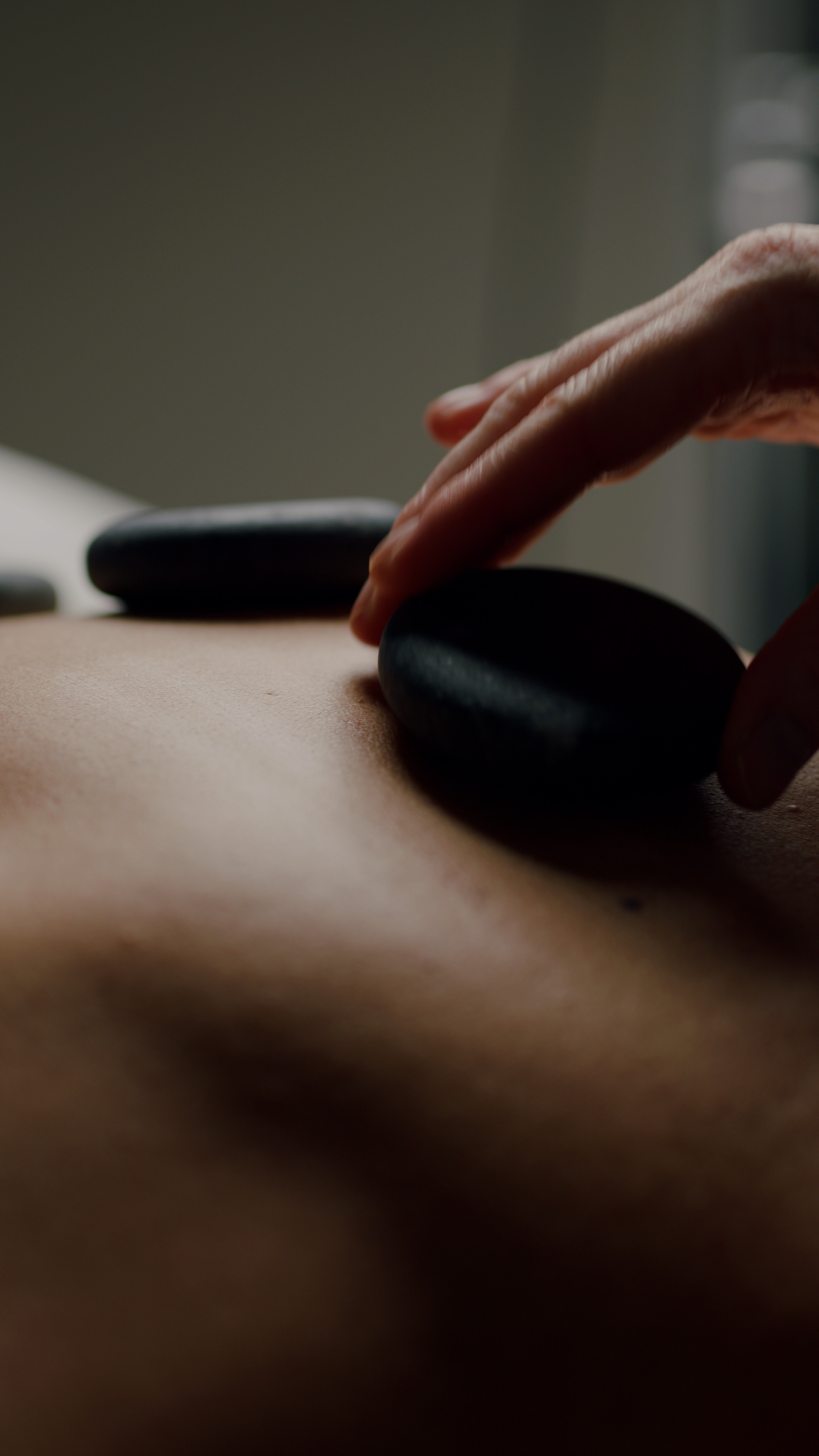 Team members in an office setting having a discussion, representing clear communication throughout the project process.