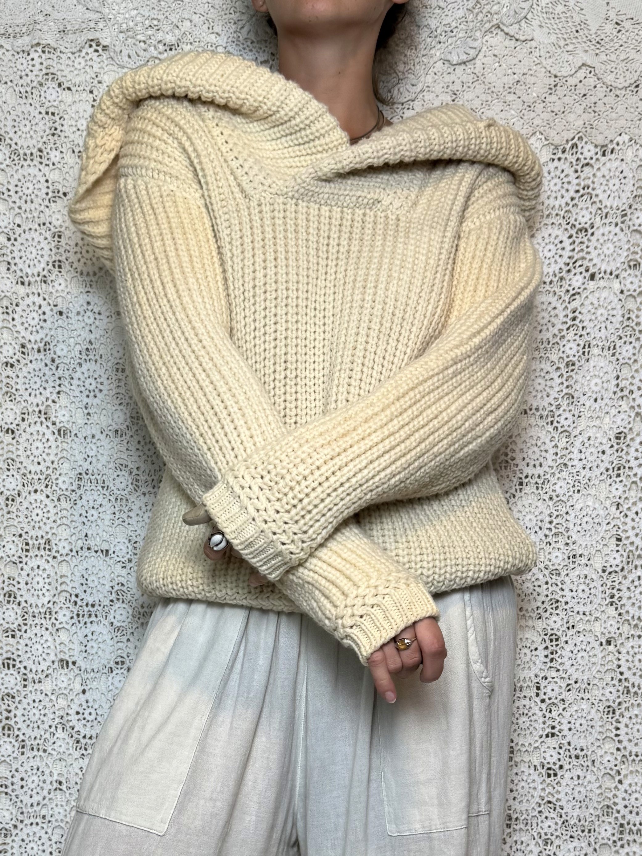 vintage wool chunky knit hooded sweater