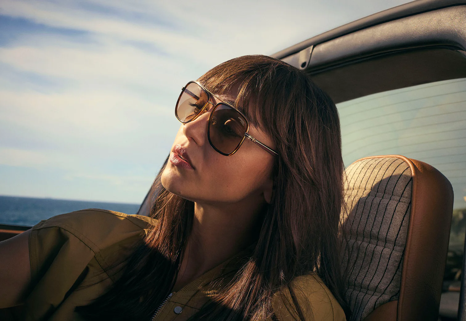 Woman in glassess