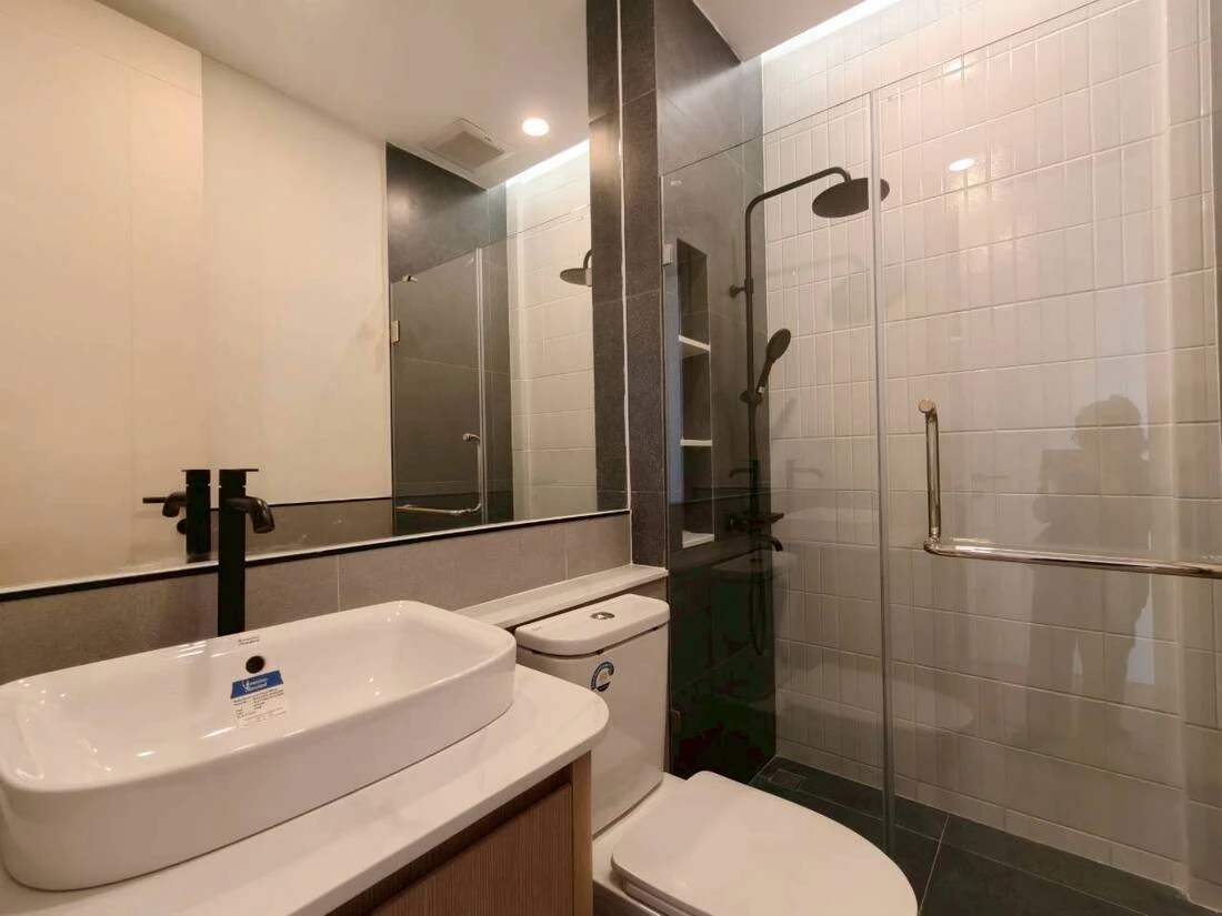 Phra Khanong 3 Storey Townhouse 5