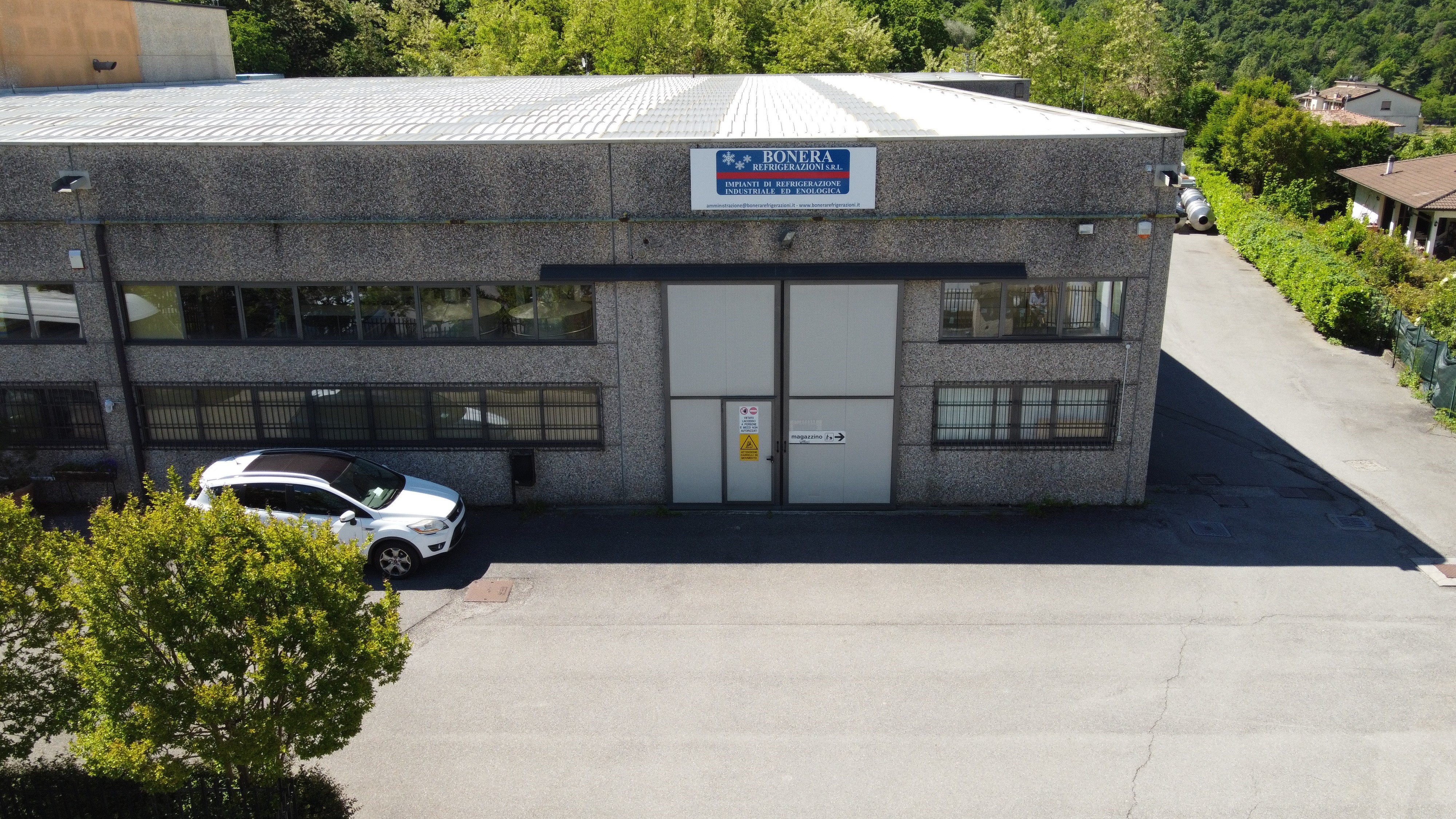 worker on laboratorium