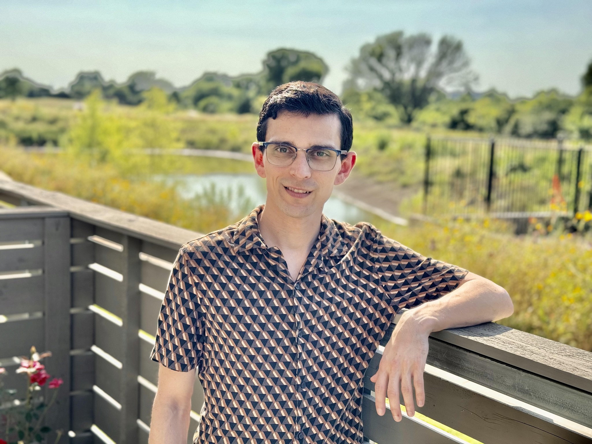 a person wearing a baseball cap