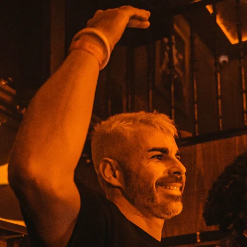 Album cover Dani Sinergia - Echoes of The Night..