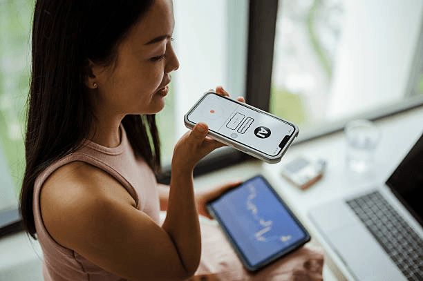 How AI Assistants Actually Decide What to Say: The Inference Process Every B2B Marketer Needs to Understand Before Optimizing Anything