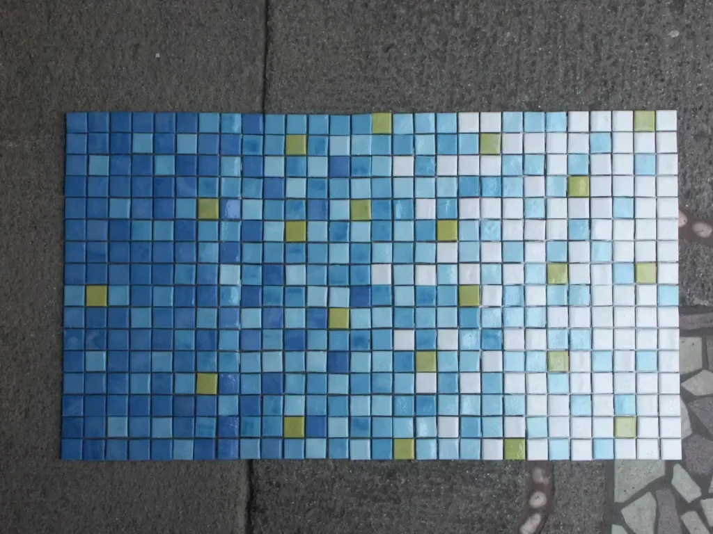 Pool floor in a blue and citron glass gradient, hand-set — Mosaiclegs Art Studio