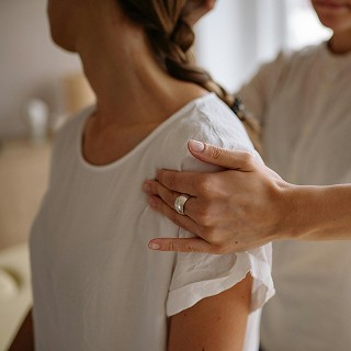 Personalized sessions tailored to your unique goals and challenges