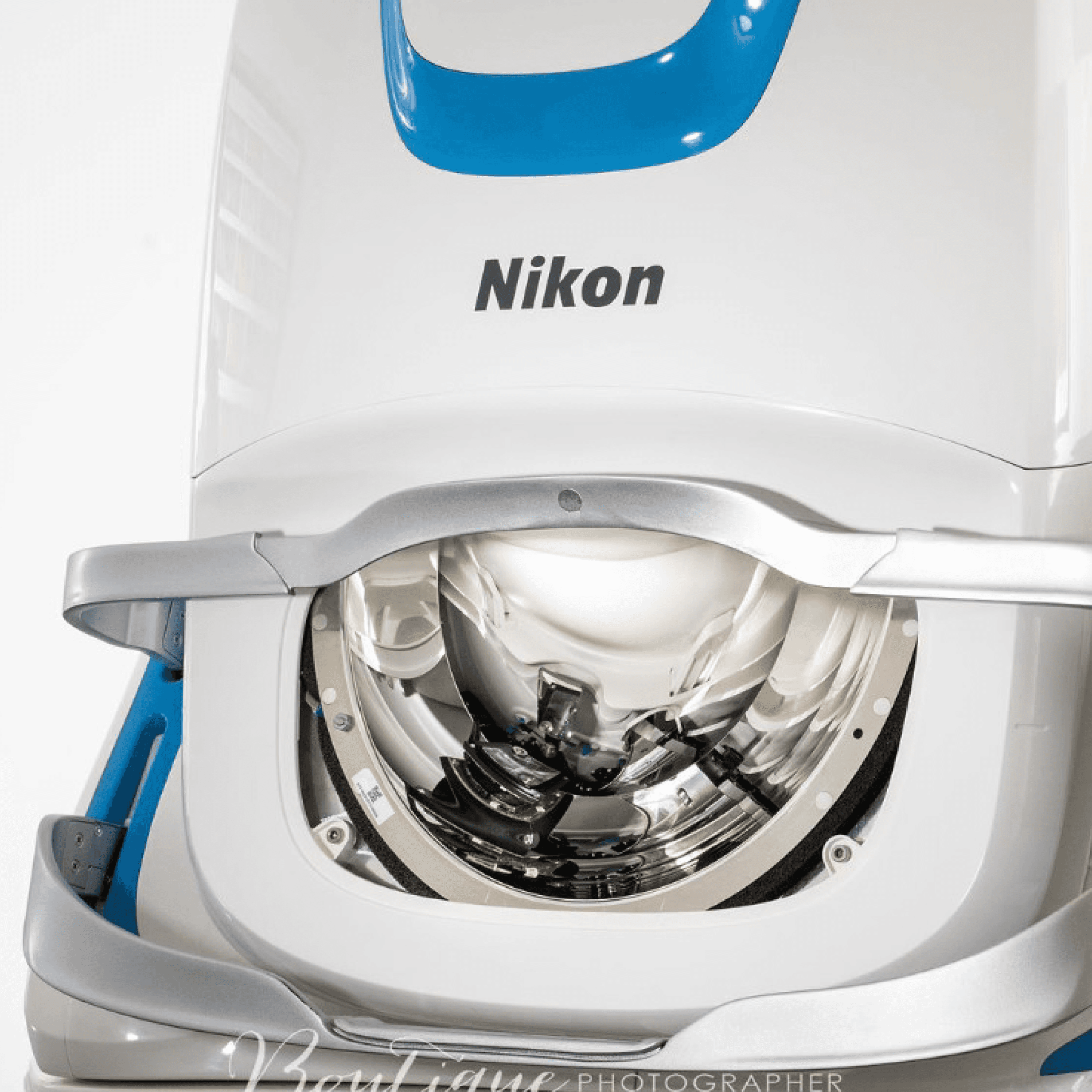 Contact lens exam machine