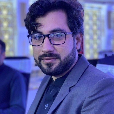 girl, black and white phote