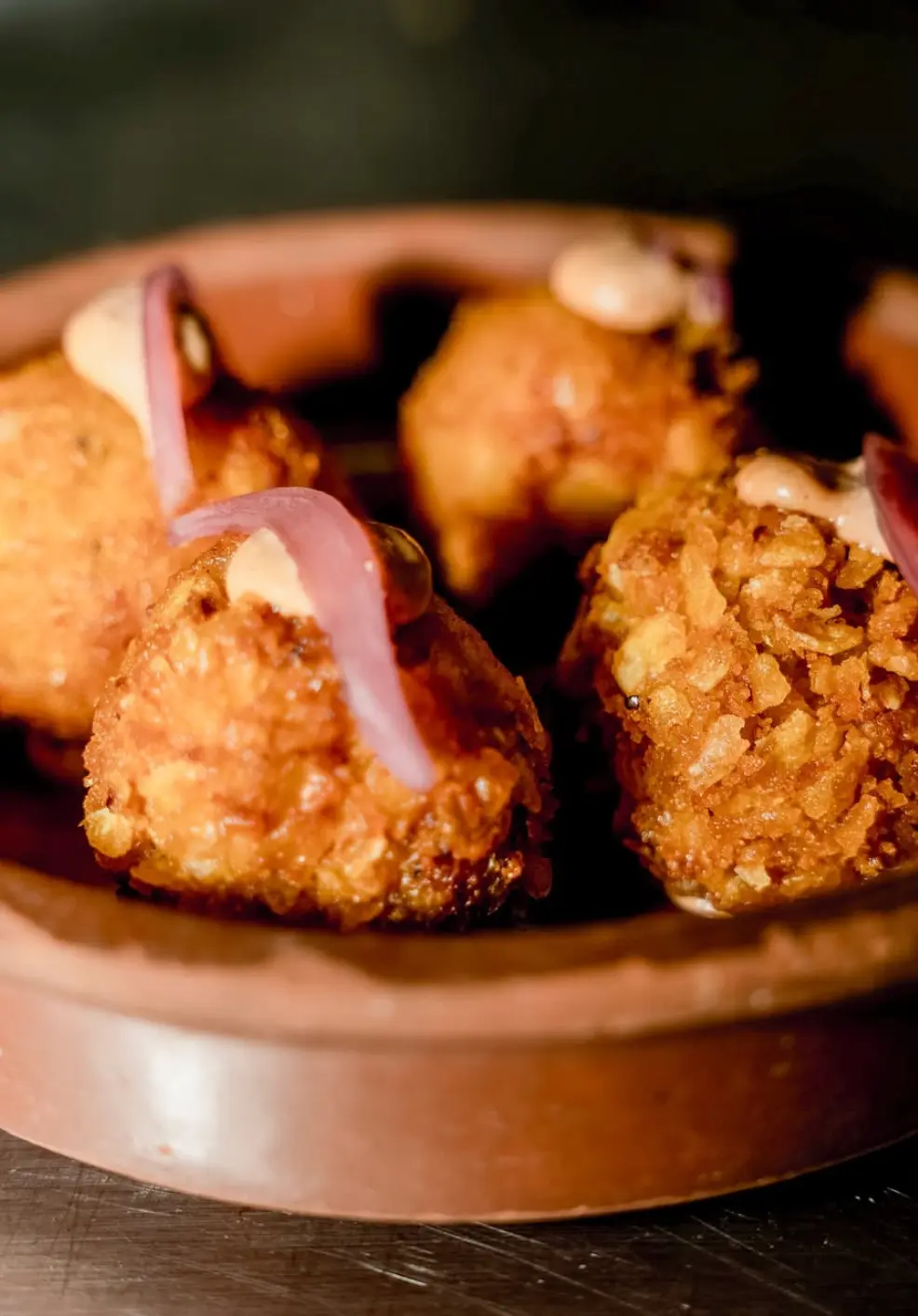 Destaca la variedad de comida que ofrecemos, de croquetas a smash burgers increíbles