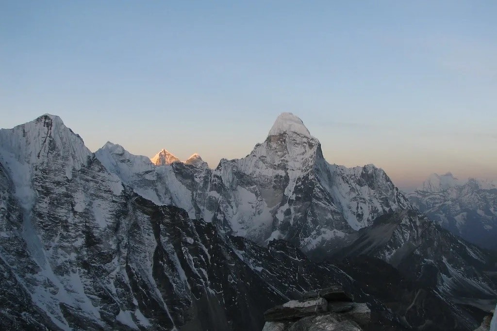 best mountains for beginners to climb  - island peak