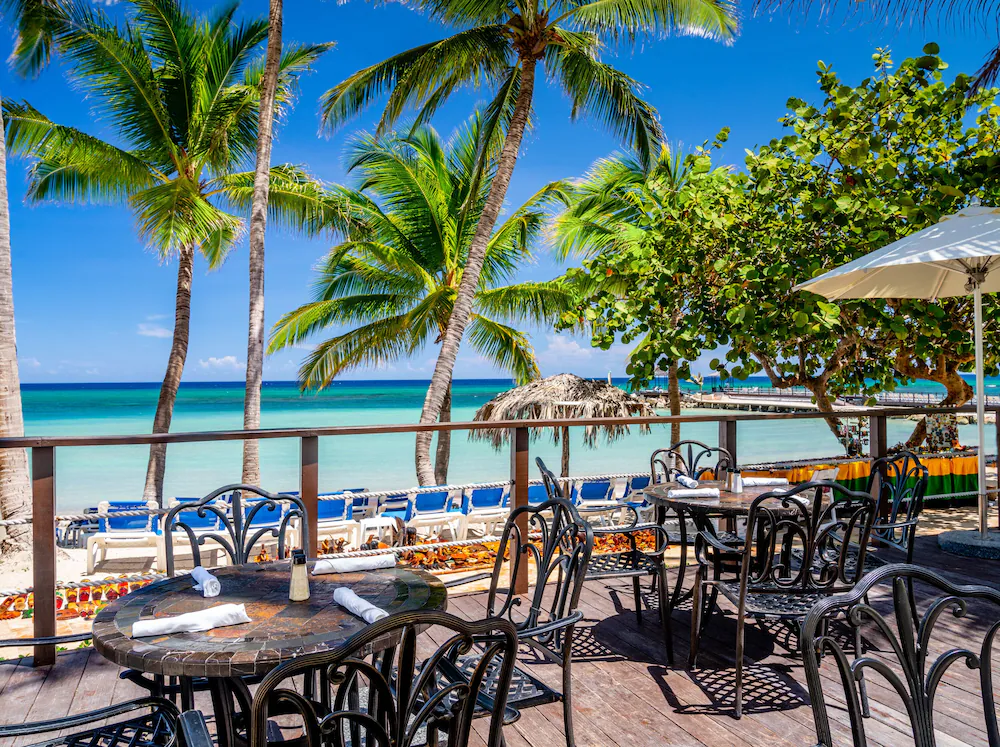 Multi-generational Family Travel in Jamaica
