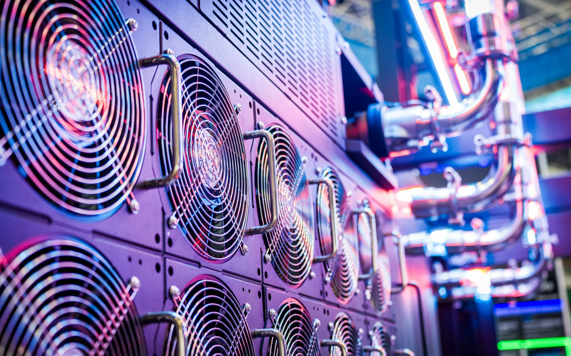 Cloud Infrastructure Engineering by Alpha Expansion