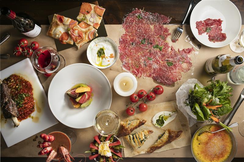 HaSalon dining