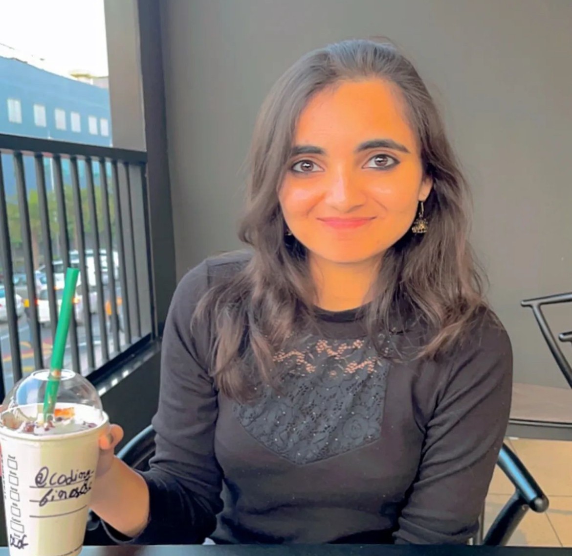 aarzoo medium