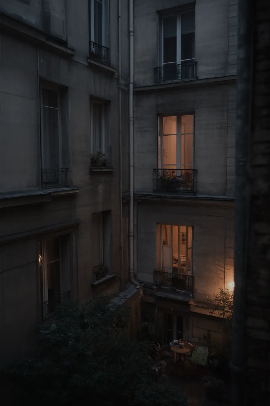 Nuisances sonores entre voisins dans une cour parisienne