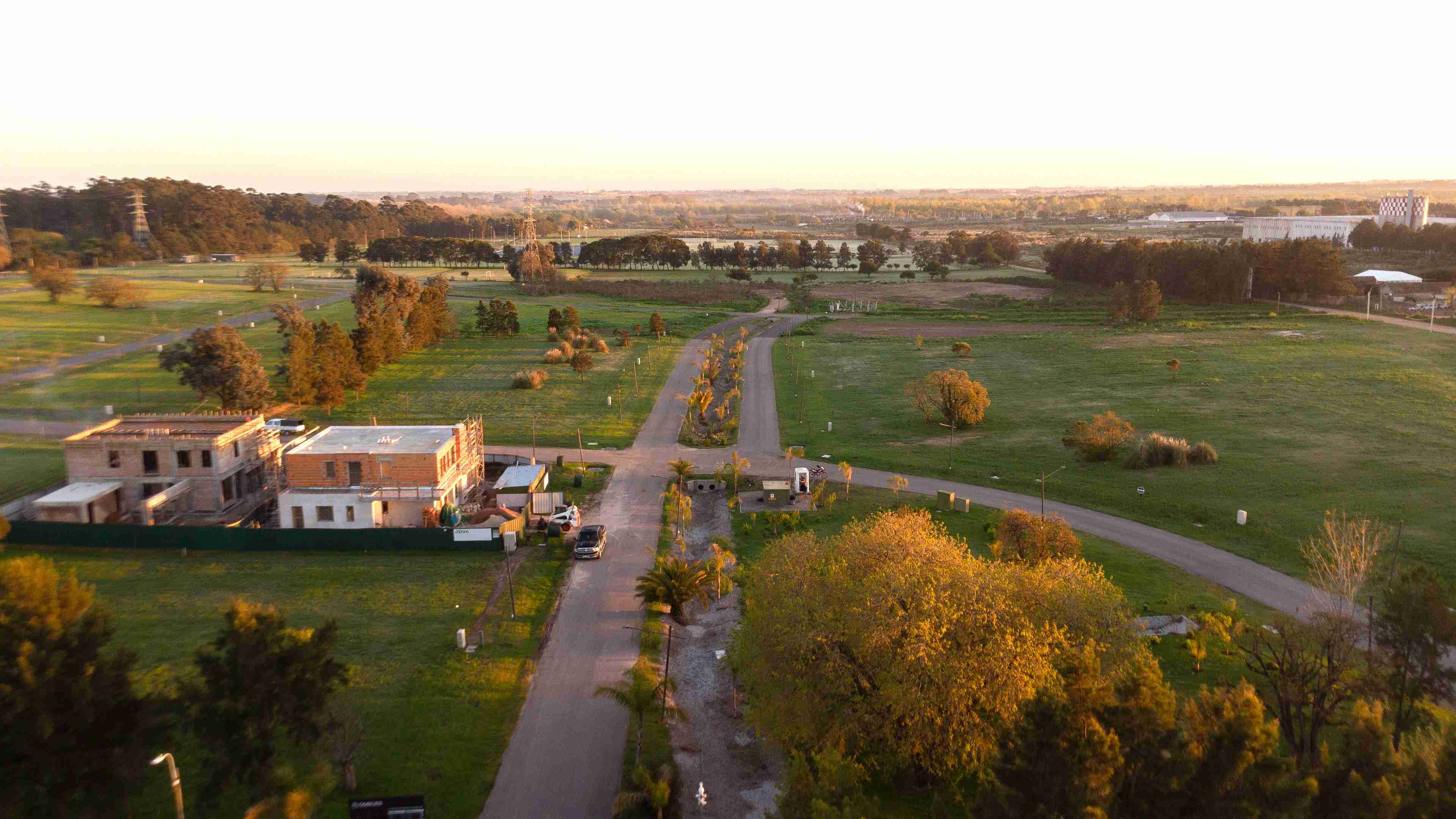 Construcción casa en barrio ombúes