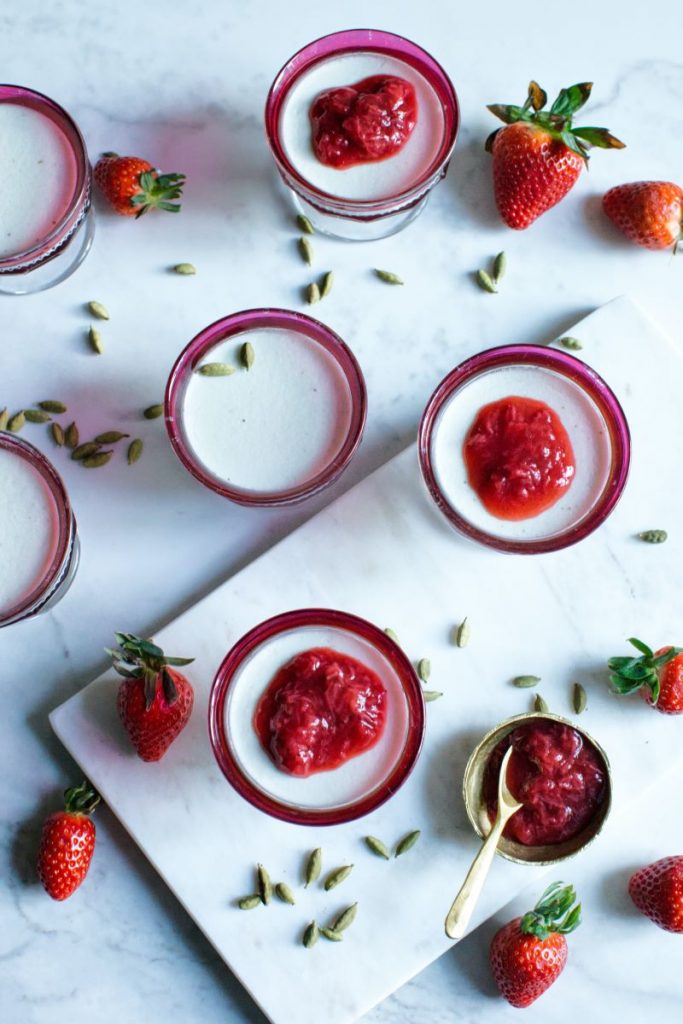 Fragole congelate: creme e sorbetti