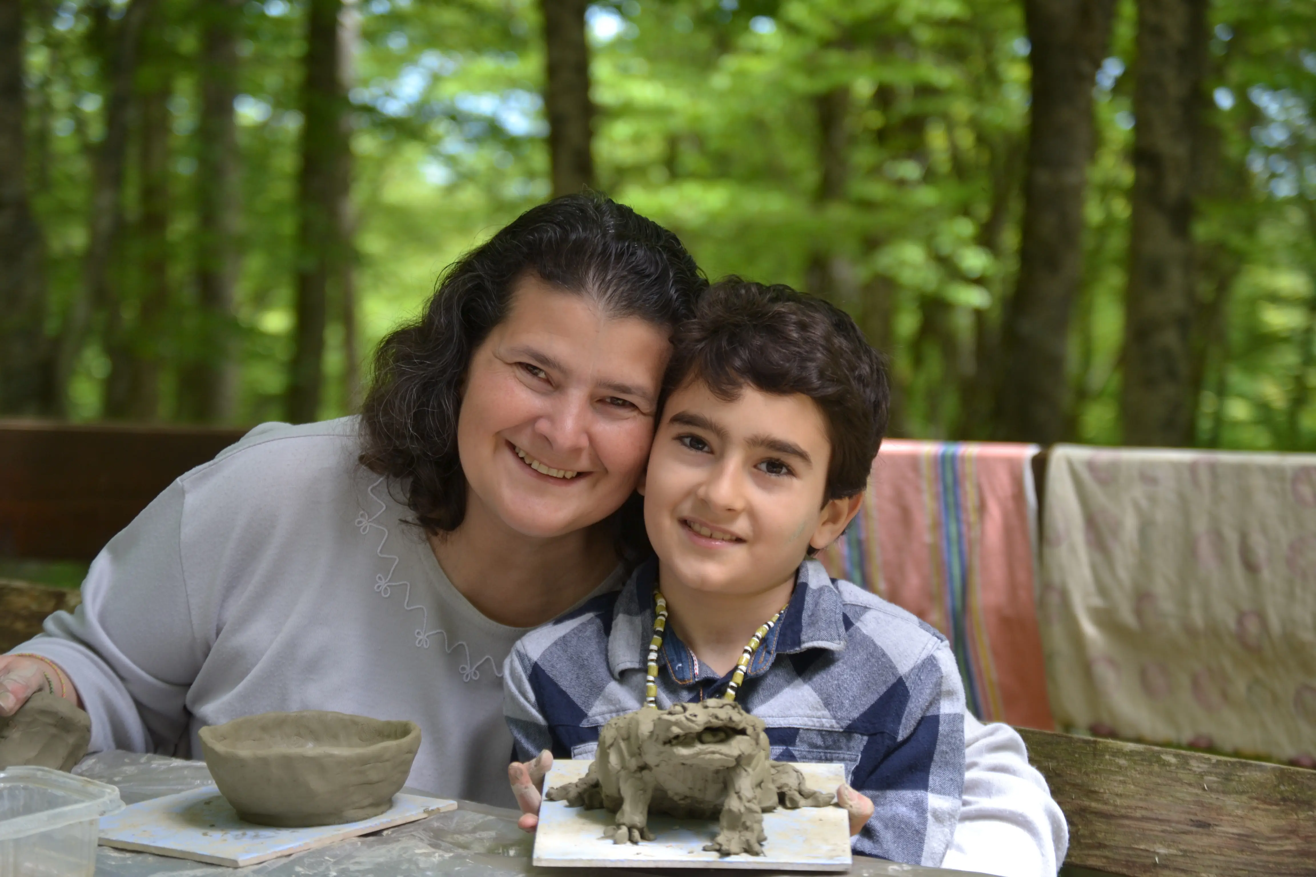 Andrea Modesti, istruttore di survival e bushcraft, esperto in campi avventura per ragazzi e corsi di sopravvivenza outdoor