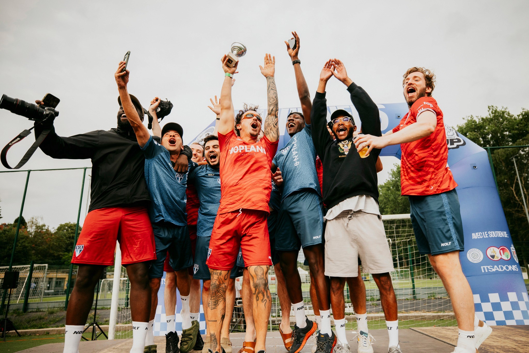 Nolt à la Sanserif Cup