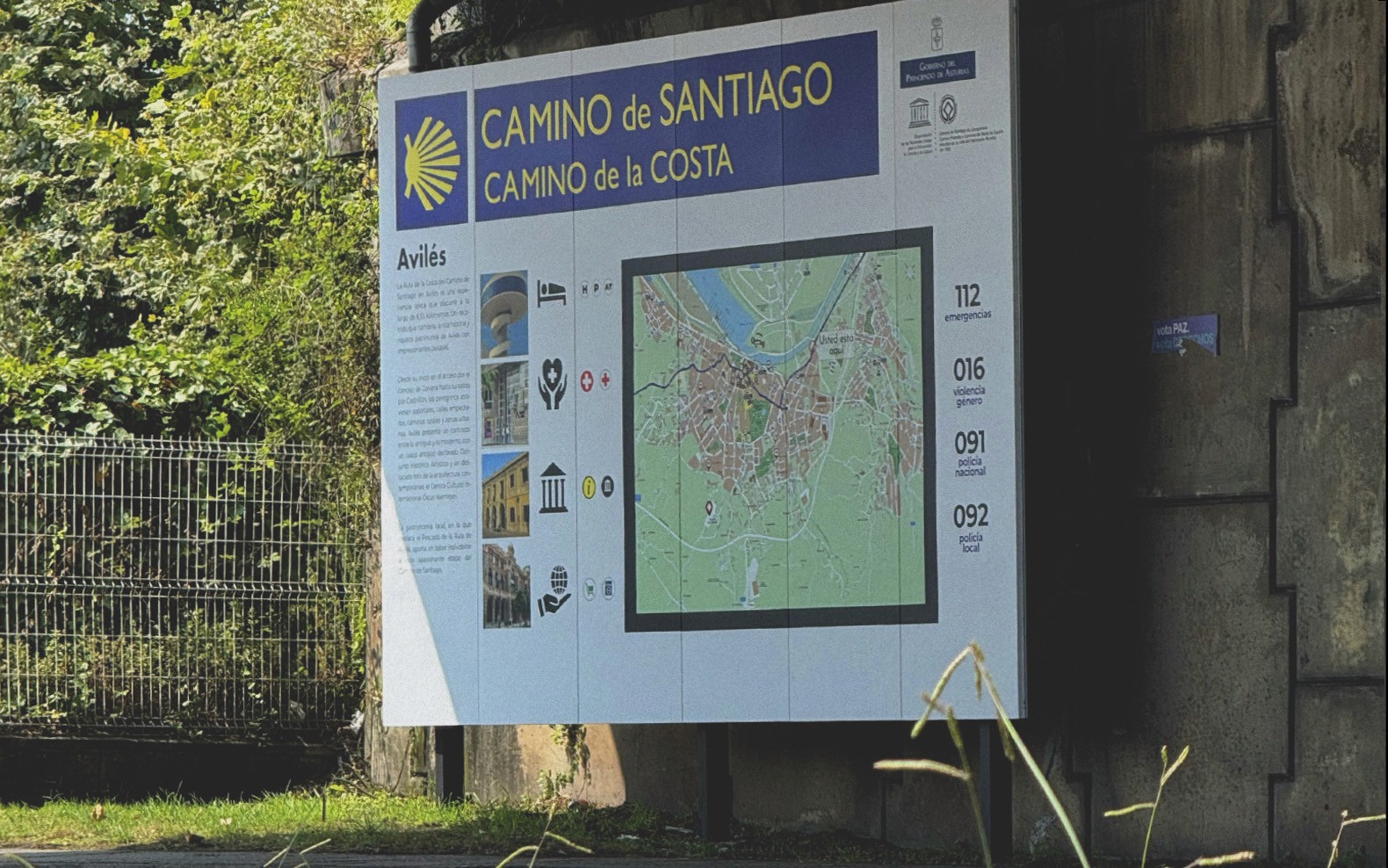 Camino de Santiago Avilés — Sistema de señalización valla gran formato