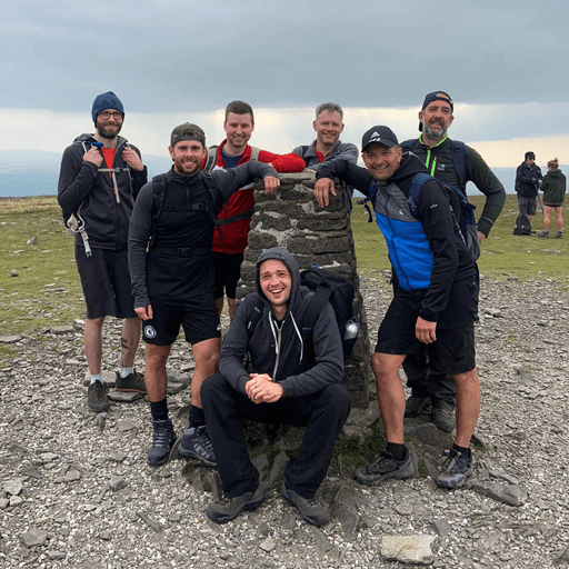 Vianet Team Hiking Yorkshire Three Peaks