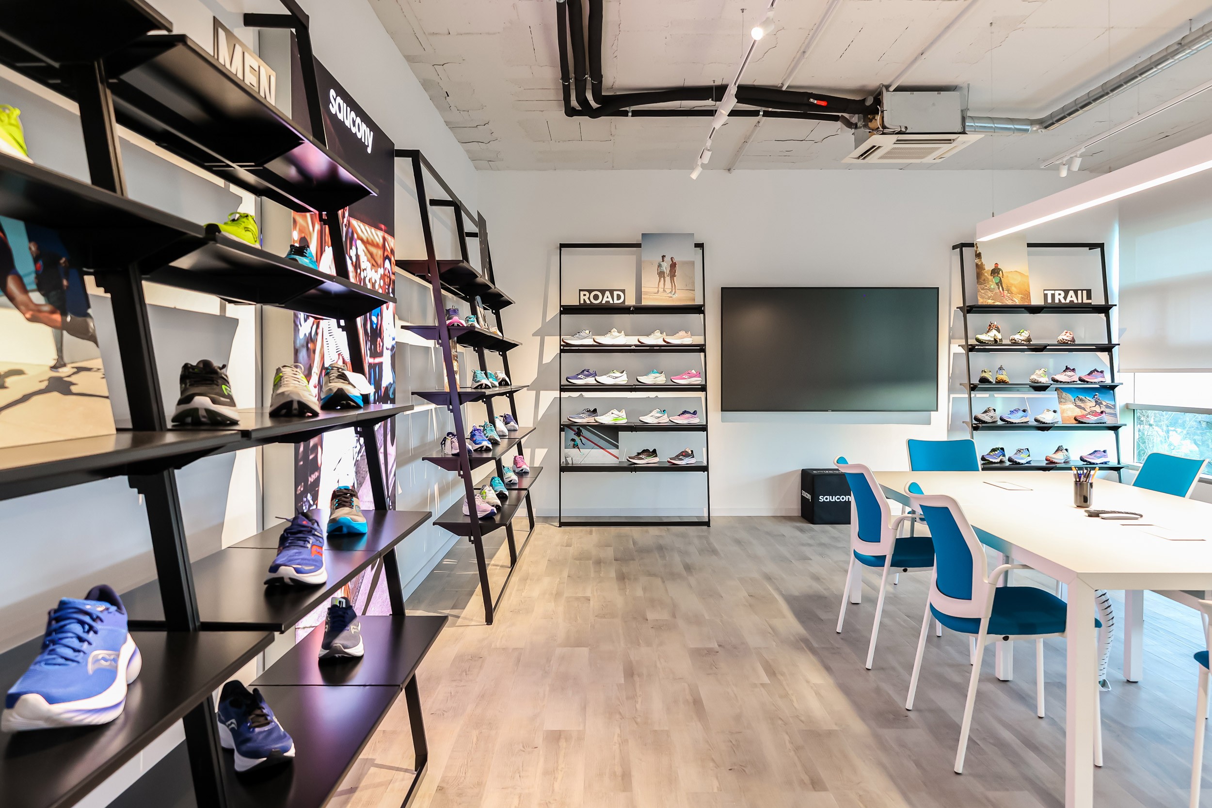 Showroom design