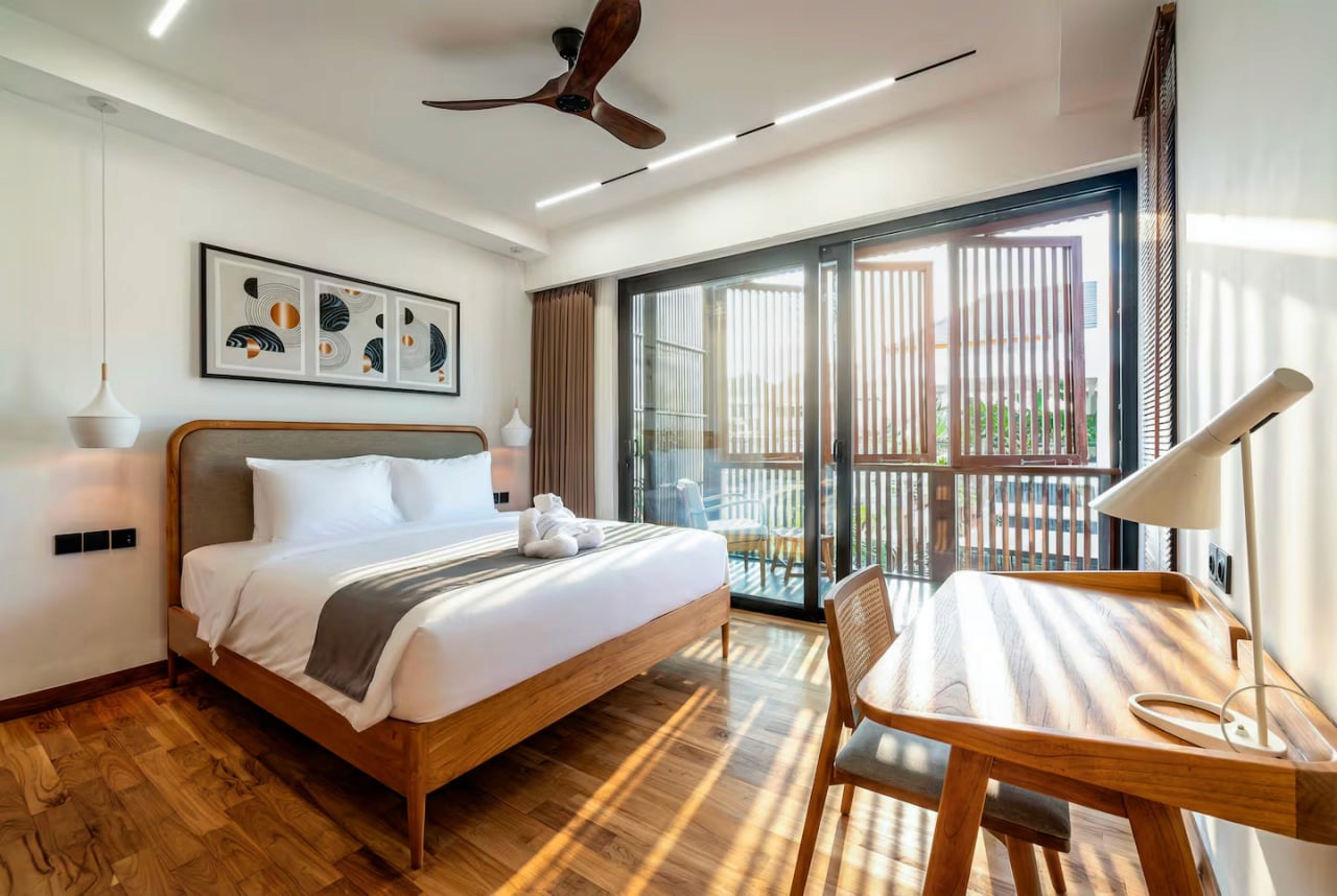 4-bedroom villa 350 m from Batu Bolong Beach in Canggu