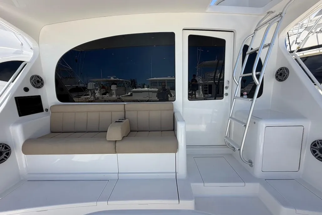 Boat thumbnail 37