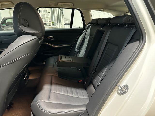 BMW 320 2022 WHITE Gebrauchtwagen - Galeriebild 24