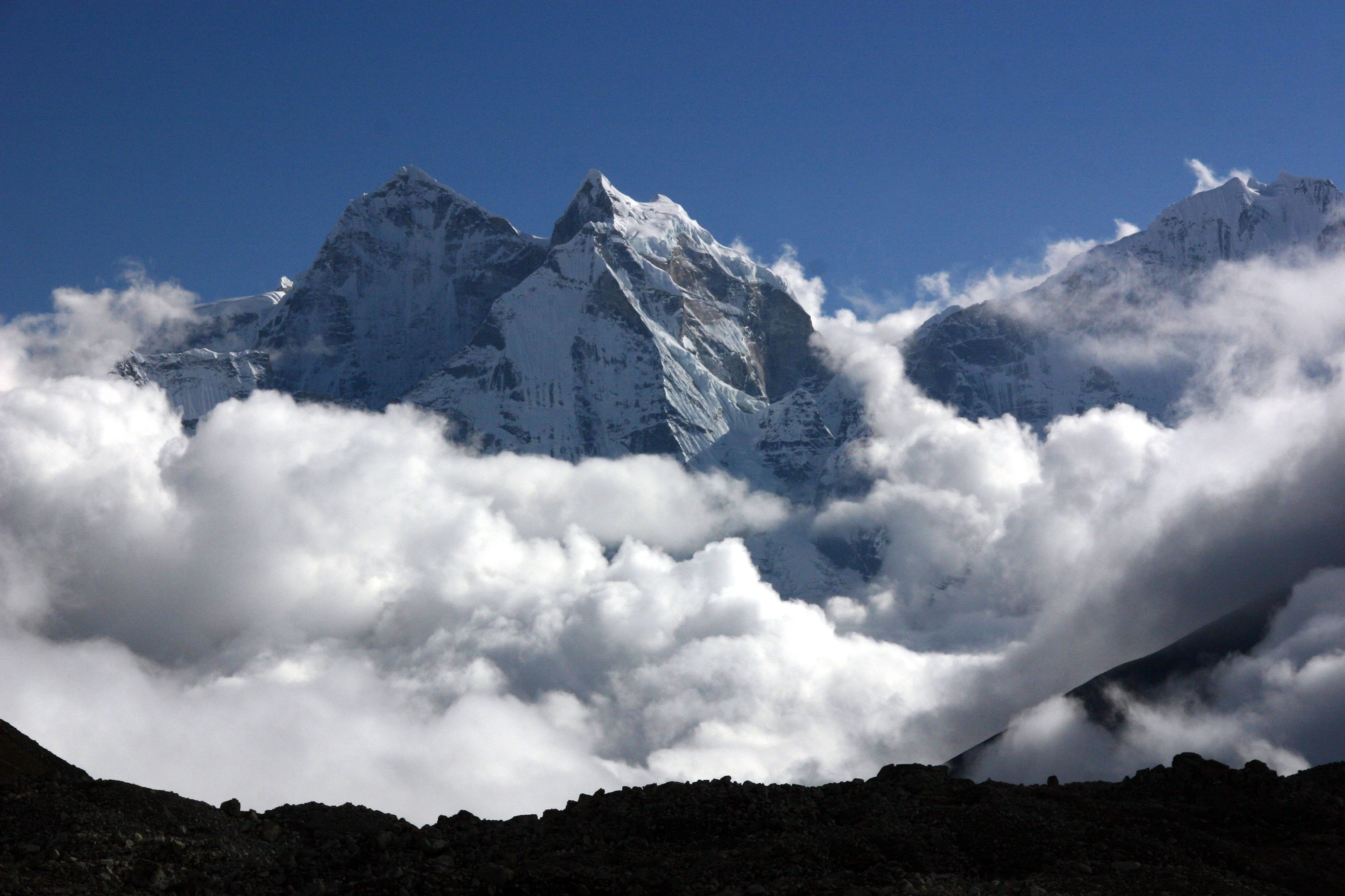 Lobuche