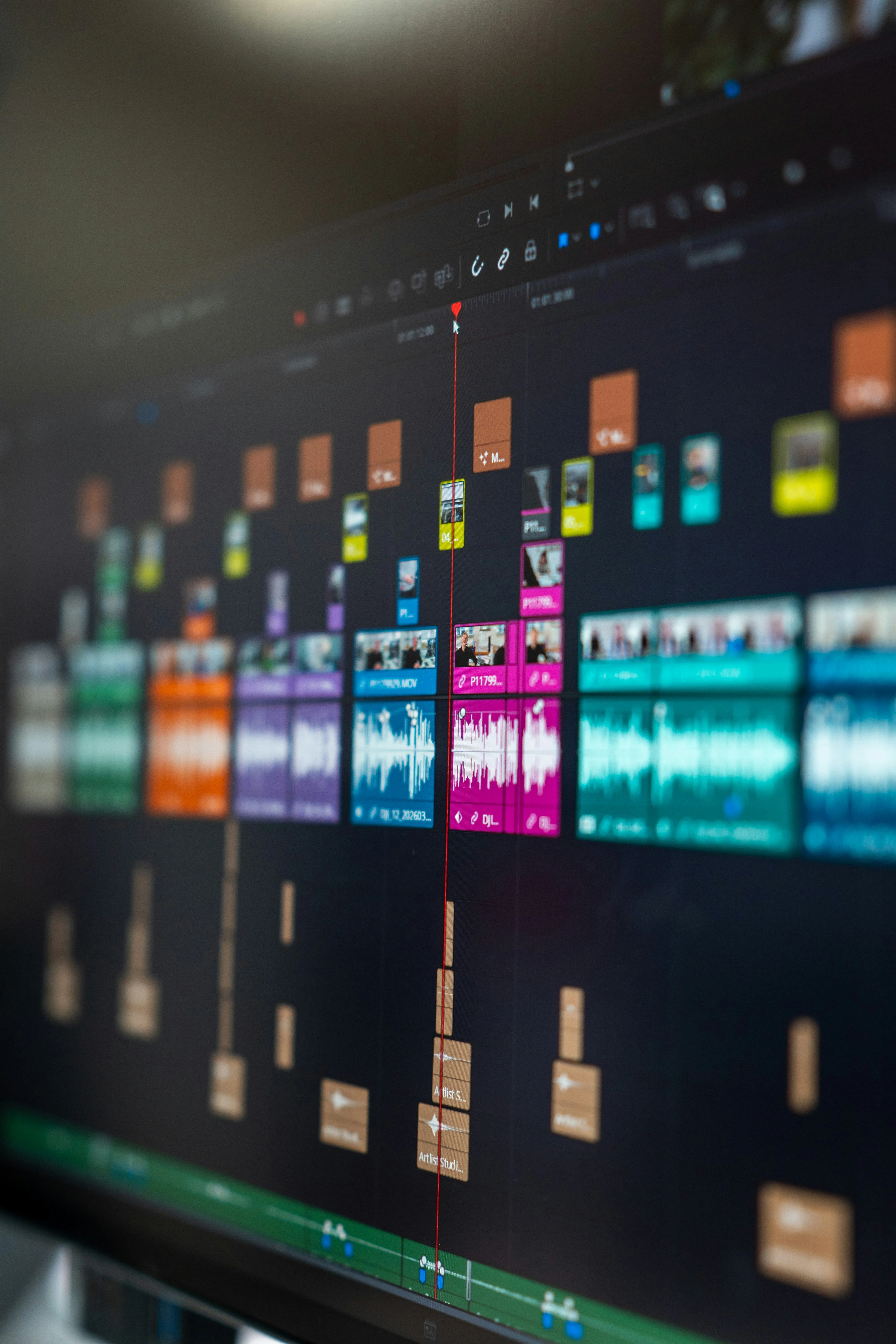 post-production, video editing, timeline, audio waveforms, NLE, Pinta, multimedia