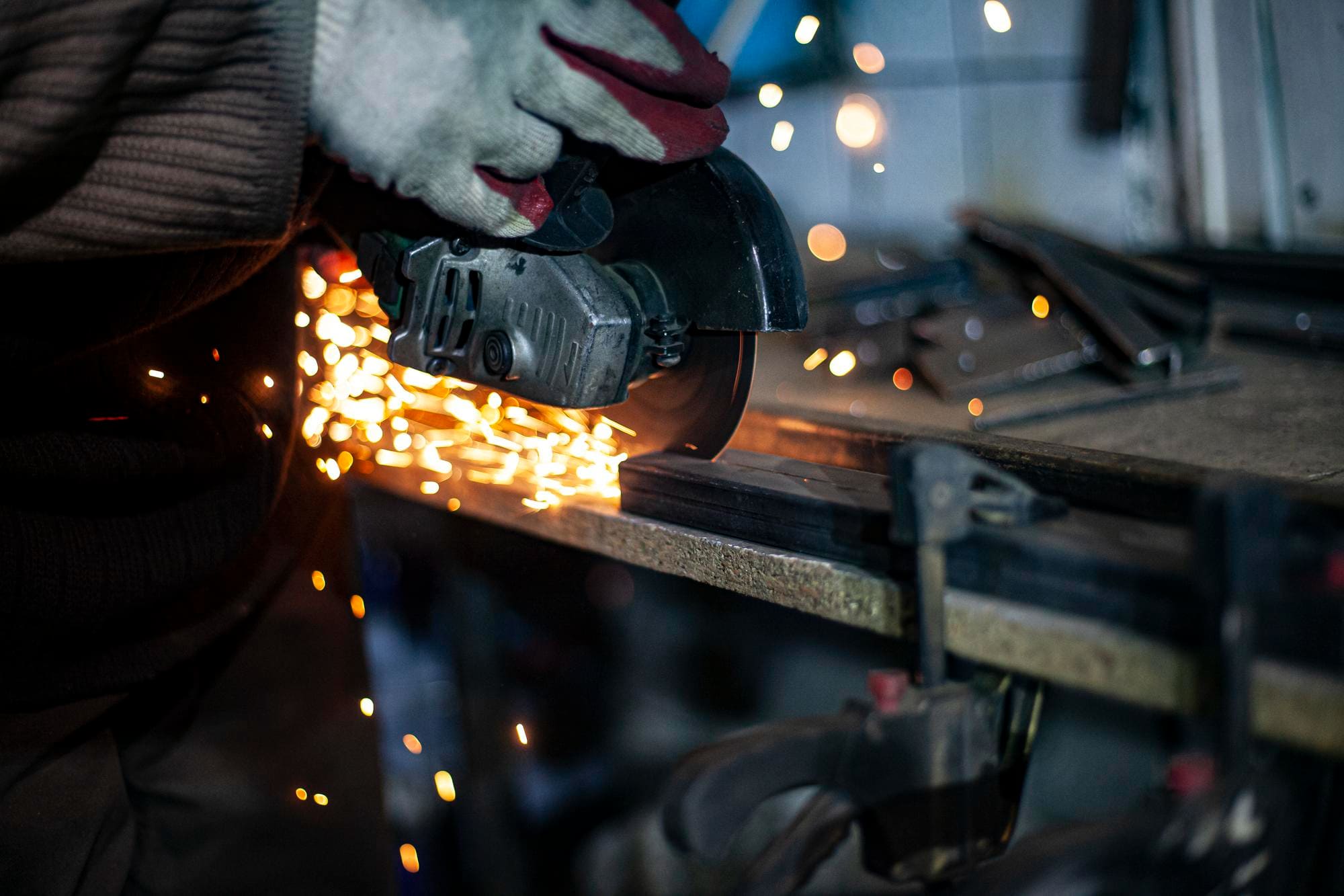 Anfrage für dein Geländer, Balkon. Fenstergitter und mehr bei Metallbau Landsberg in Bonn