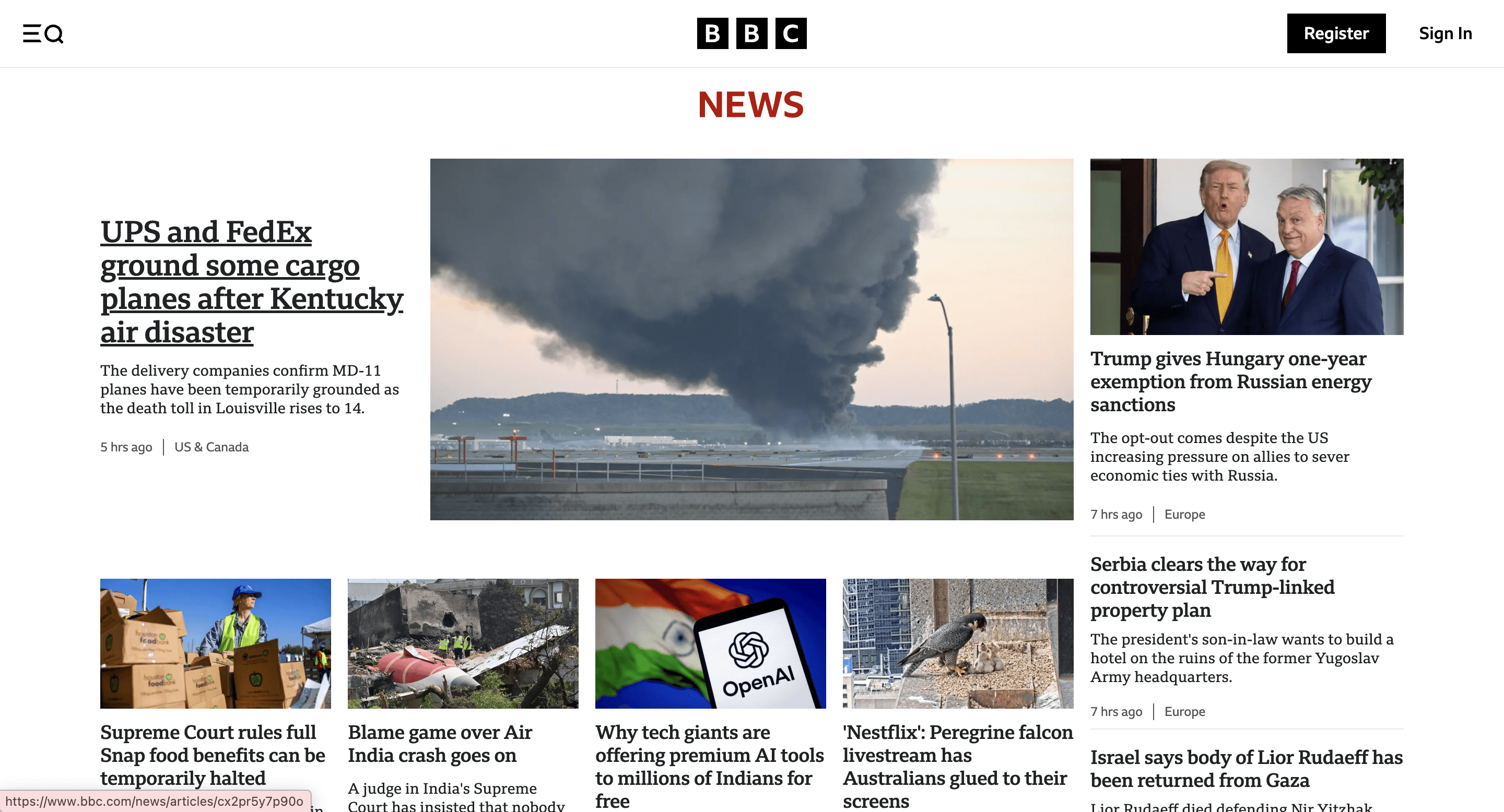 BBC News website showing latest news