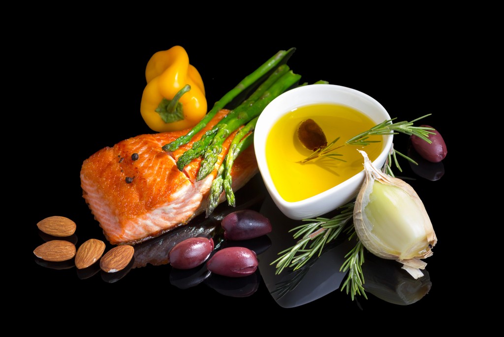 Mediterranean diet omega-3 and olive oil