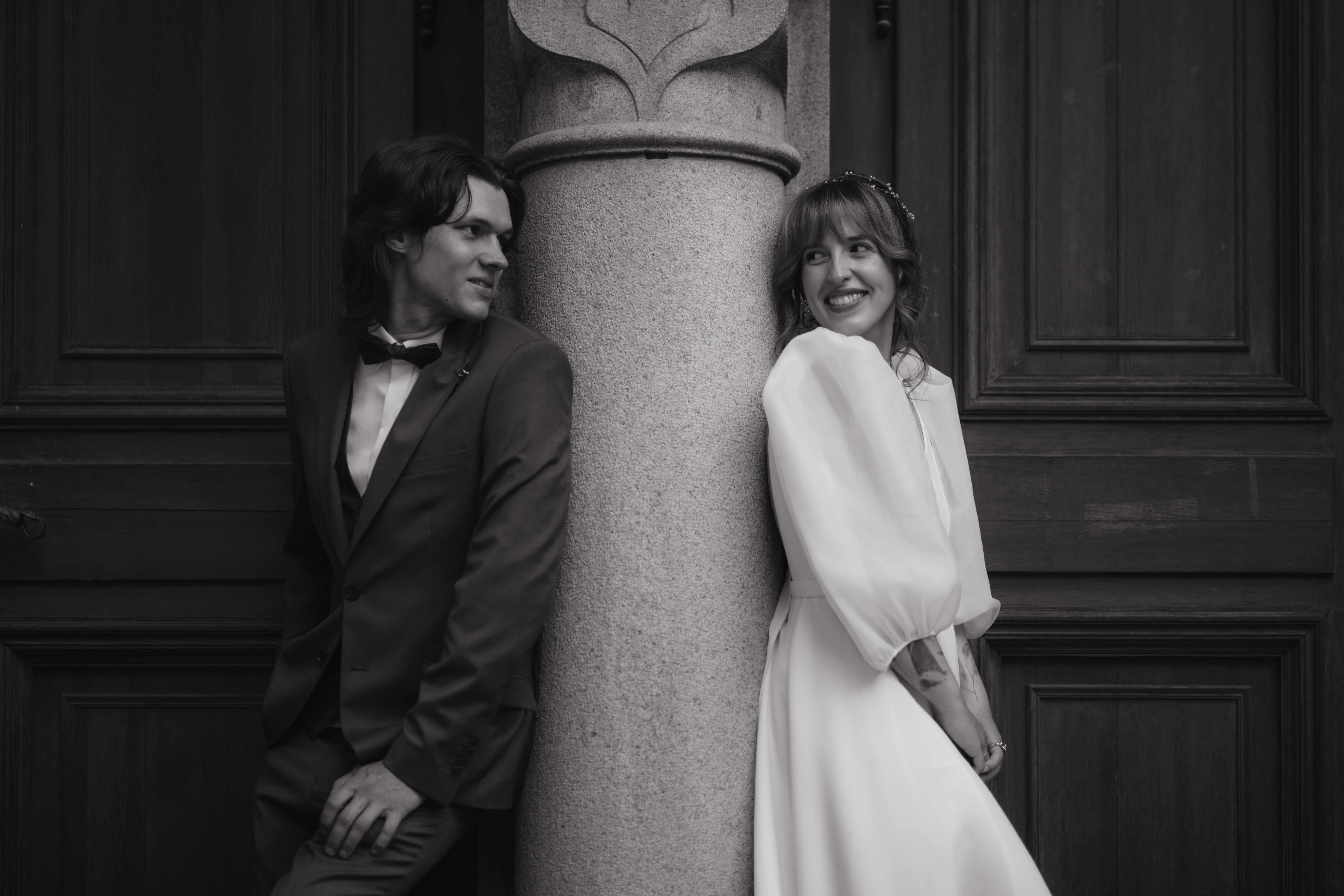 Wedding Couple Ancient Column