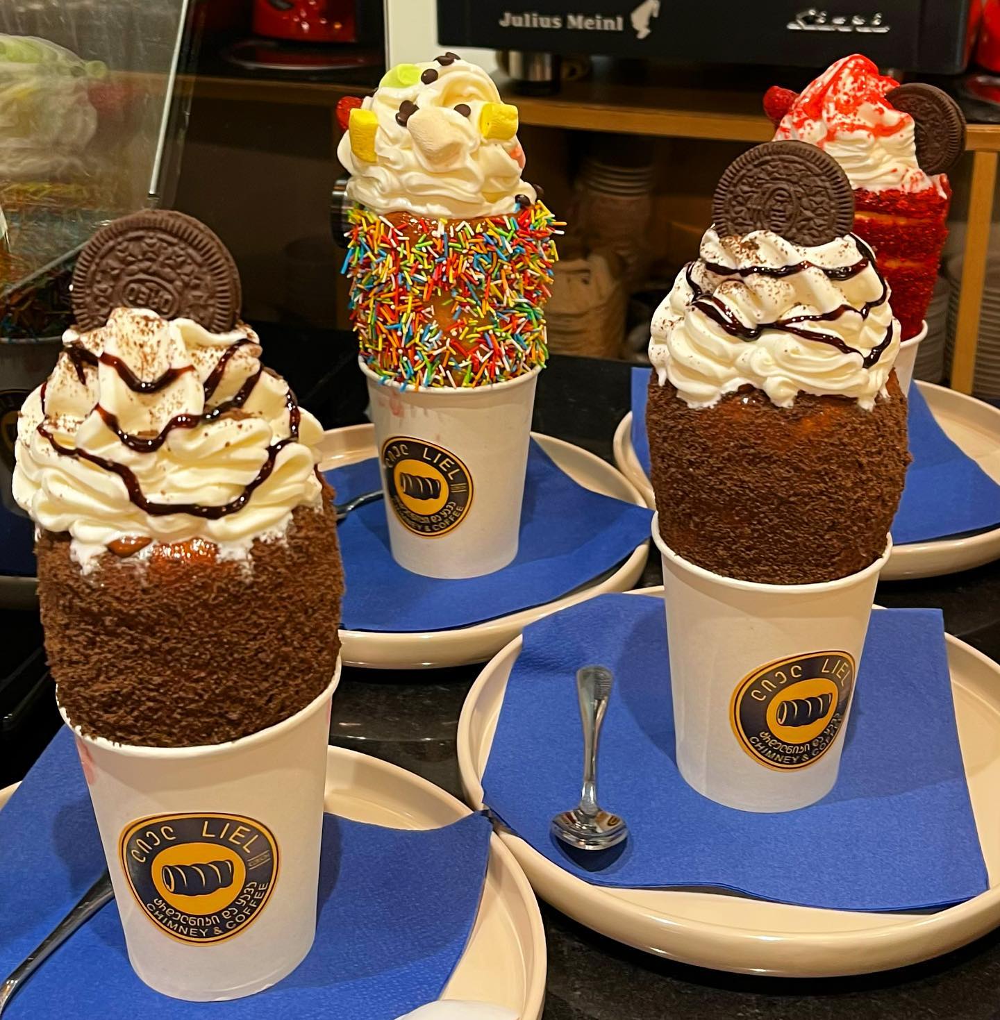 Liel Chimney Cake & Coffee