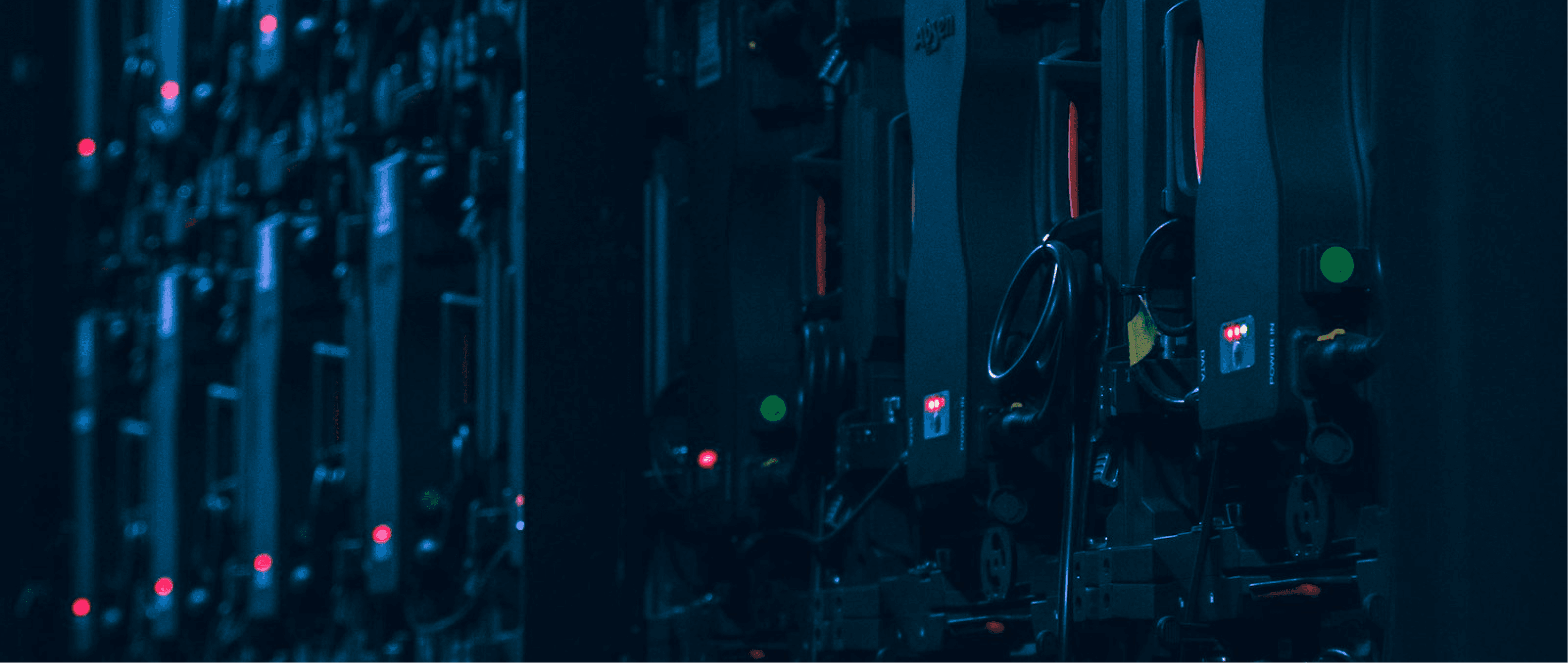 Electrical distribution panels with status indicator lights